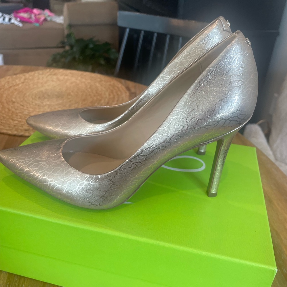 Sam Edelman Hazel gold heels